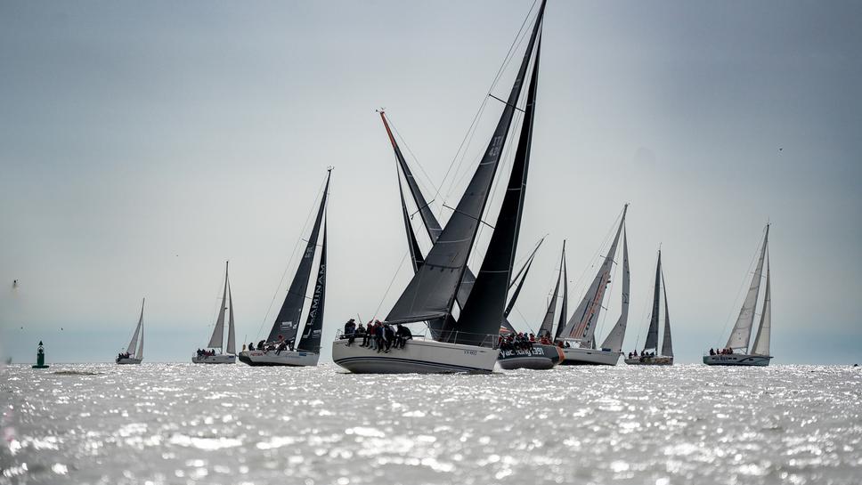 За 12-ти път регатата Varna Channel Cup 2026 открива новия ветроходен сезон