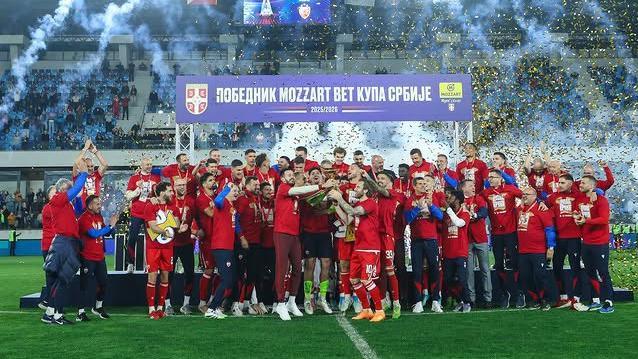 Обрат от 0:2 и дузпи осигуриха шести пореден дубъл на Звезда