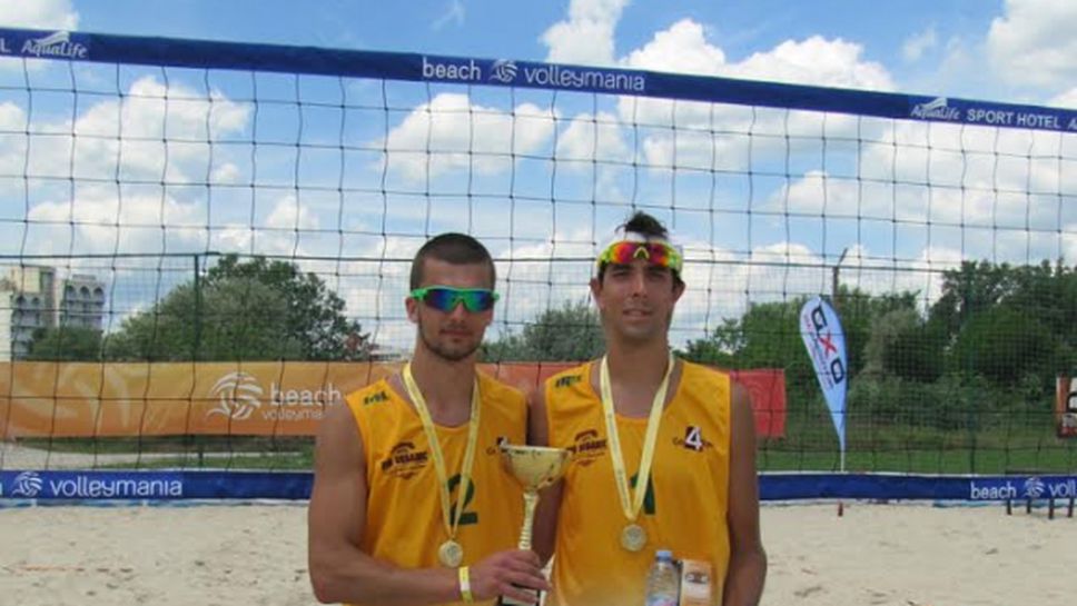 Кордев и Христов спечелиха турнира по плажен волейбол от Beach Volley Mania в Кранево