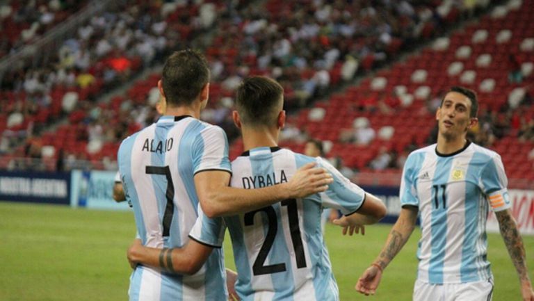 Аржентина без Меси громи с 6:0 (видео)