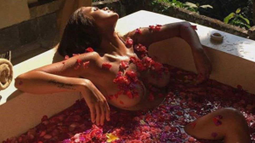 Вики Одинцова в цялата й прелест