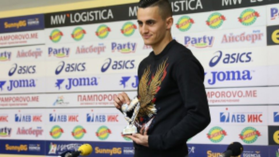 Георги Костадинов е футболист на IX кръг