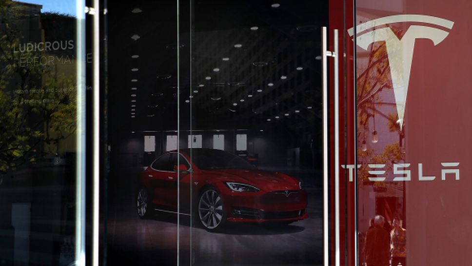 Tesla водят преговори за първата си фабрика в Китай