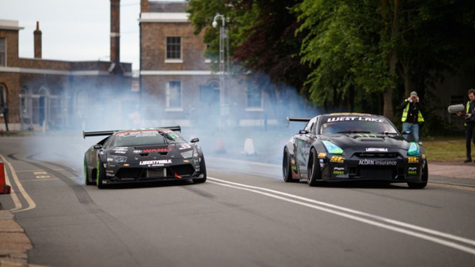 Дрифт шампиони един срещу друг: Lamborghini срещу GT-R (видео)
