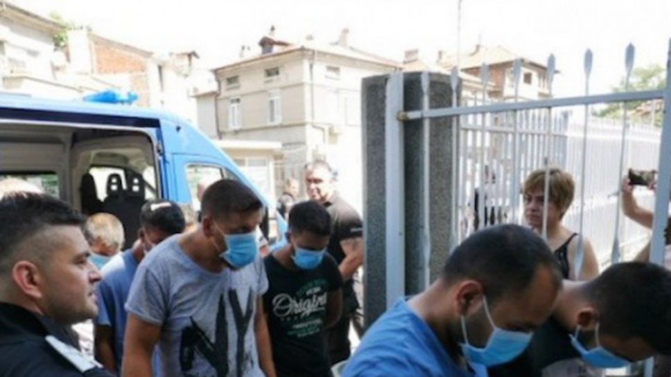 Обвинените за побоя над деца в Асеновград имат своя версия за случилото се