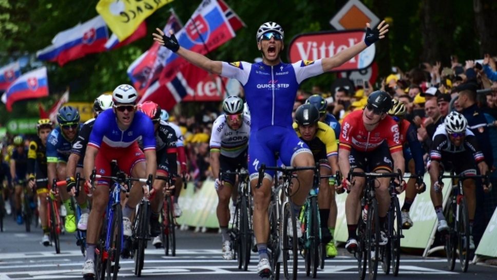 Сълзи в очите на победителя във вълнуващия финален спринт от 2-ия етап на Тур-а