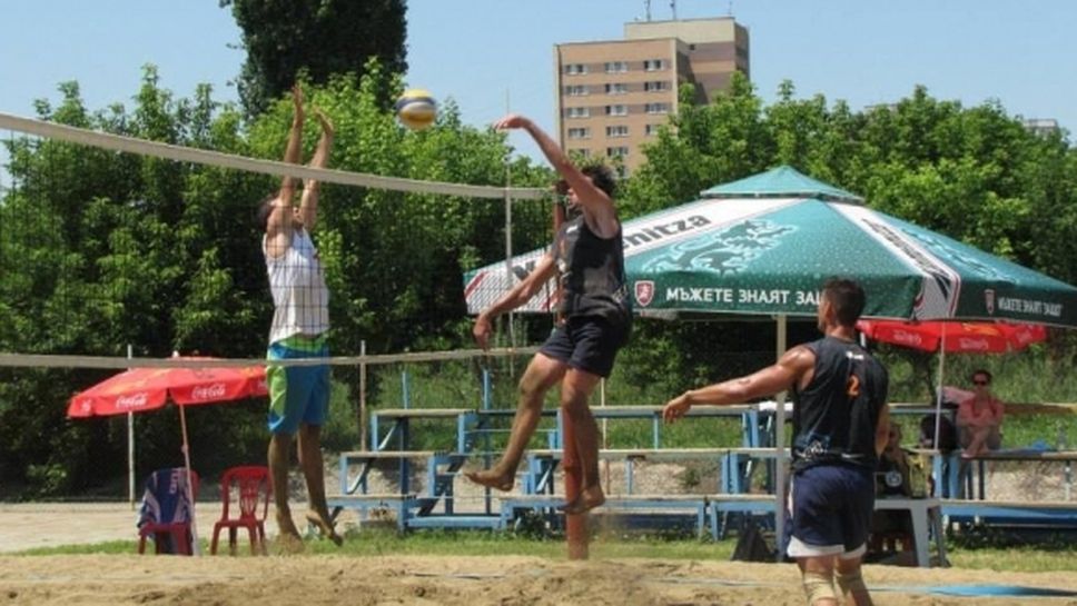 Beach Volley Mania се завръща в Козлодуй с рекорден брой участници