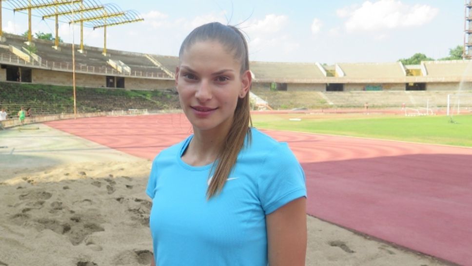 Габриела Петрова скача с три големи шампионки в Мароко