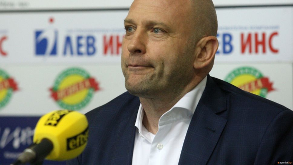 Тити Папазов връща Левски в Балканската лига