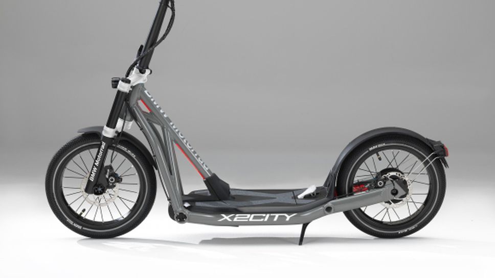 Мобилност с размах и нулеви емисии - BMW Motorrad X2City