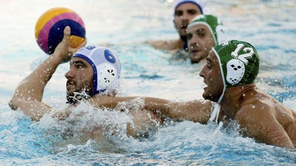 Сърбия с размазваща победа на световното по водна топка