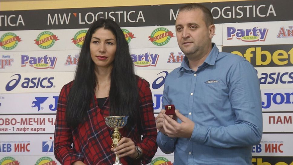 ВК "Марица" и треньорът Иван Петков са номер 1 през октомври