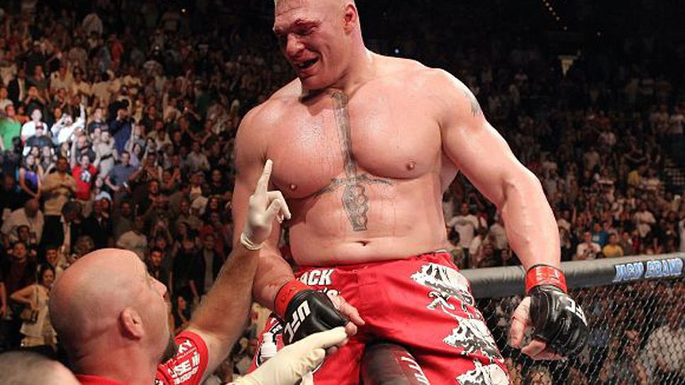Брок Леснар се завръща за UFC 200