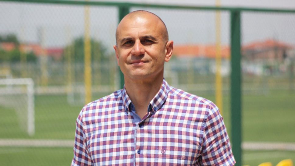 Пецата Петков става треньор на вратарите в Ботев (Пд)