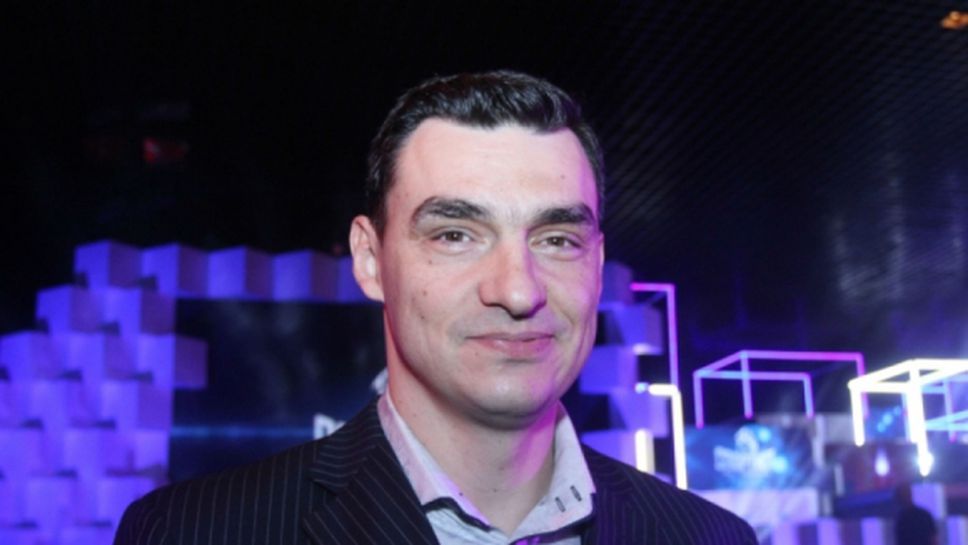 Владо Николов - генерален секретар на БФВ, Евгени Иванов - директор на НВЛ (мъже и жени)