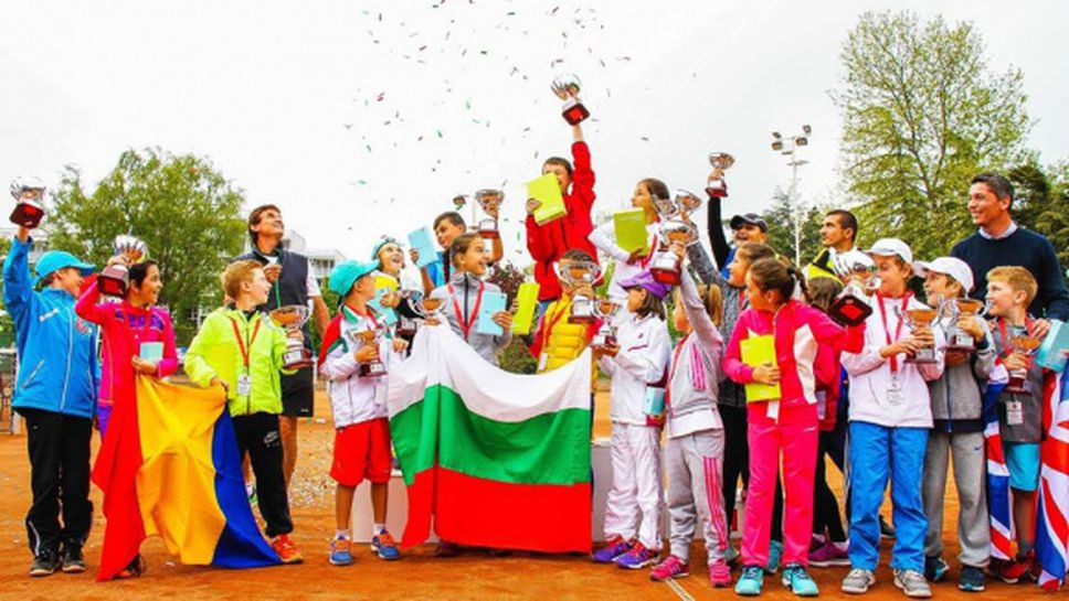 Тенисисти от 7 държави на турнир в Албена