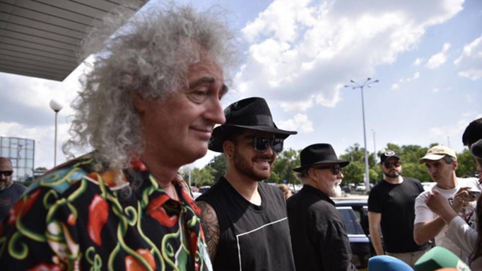 Queen + Adam Lambert са вече в България
