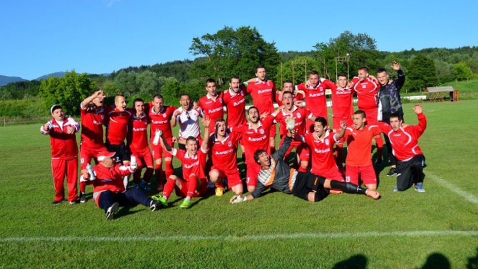 Футболистите на Розова долина стартират подготовката си на 4 юли