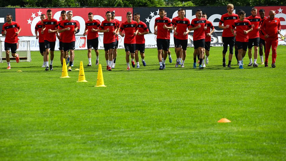 Локомотив (София) с първа тренировка преди новия сезон