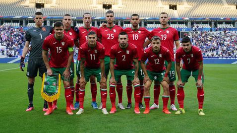 България загуби четири места в ранглистата на ФИФА