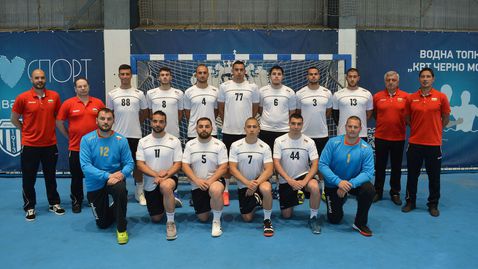 България стартира със загуба на турнира по хандбал "IHF/EHF Trophy" за мъже