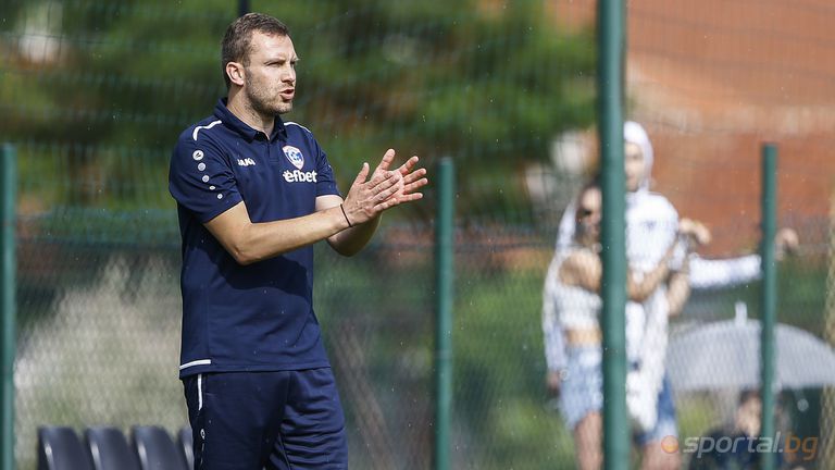  Васил Петров: Очакваме още трима футболисти 