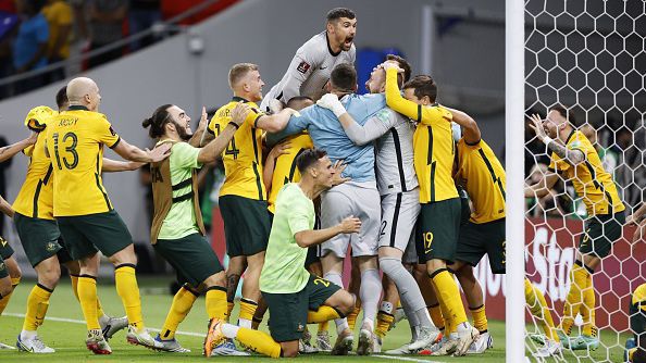 Драма с дузпи прати Австралия на Мондиал 2022