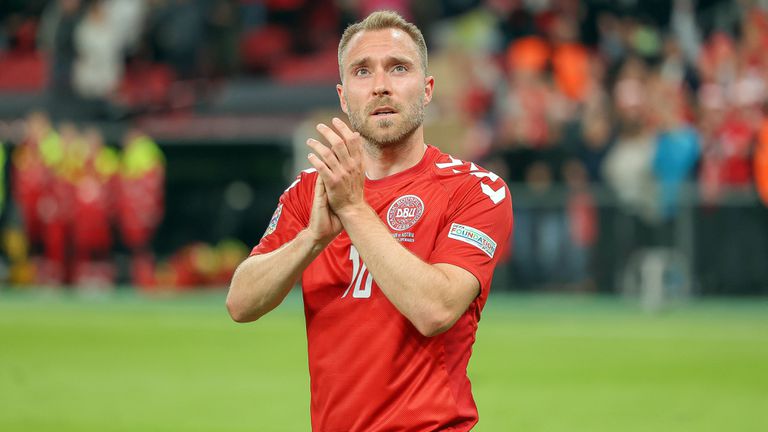  Ериксен отказал да подпише нов контракт с Брентфорд, Манчестър Юнайтед и Тотнъм са любимци 