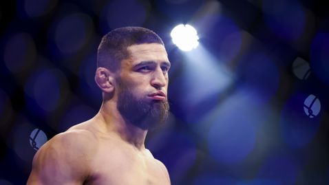 Зрелищни нокаути и събмишъни на UFC 308 в Абу Даби