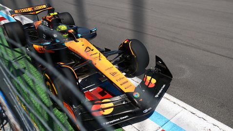  Норис пръв в третата подготовка в Канада 