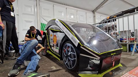  Баткомобилът не направи безпрепятствено завръщане на Shell Eco-marathon 