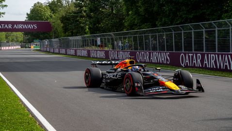  Верстапен е удовлетворен от колата, желае следствие на настройките 