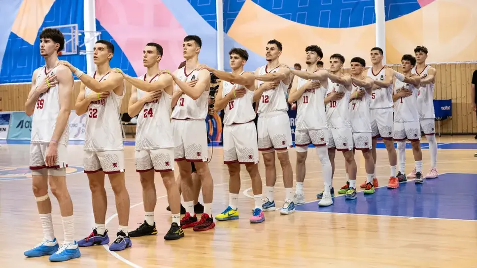 България разби Дания и продължава без грешка на ЕвроБаскет