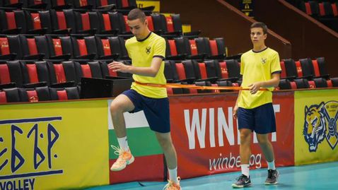 Камило Плачи ще разчита на двама юноши на Хебър в първия отбор