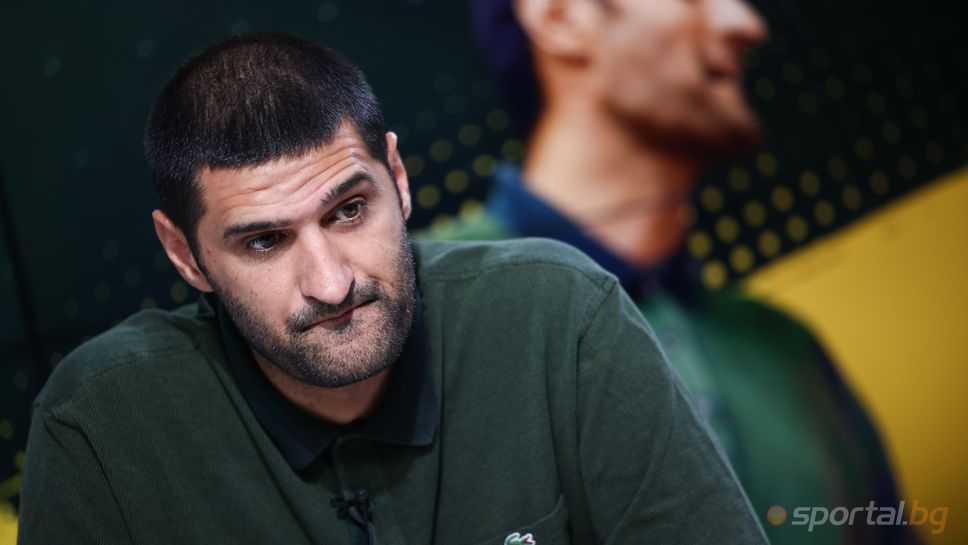 Членът на Управителния съвет на БФ Волейбол Деян Нинов изпълни