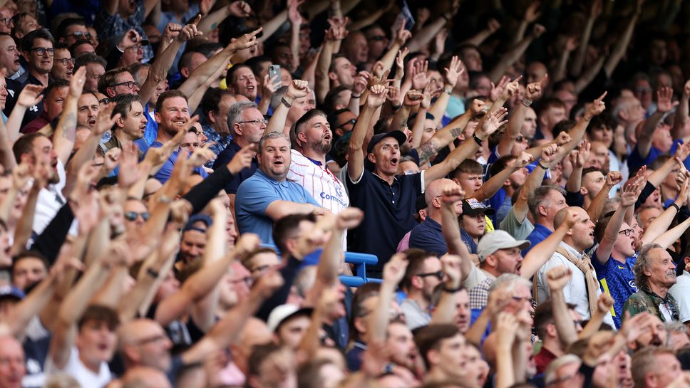 Челси търси на фена, който обиди Джон Макгин