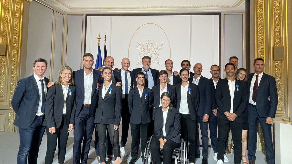 Макрон награди френските медалисти от Токио 2020 с "Ордена на Почетния легион"