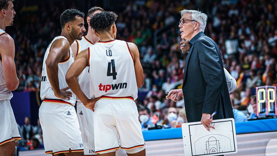 Германският селекционер отказал да си даде кредитната карта на Шрьодер