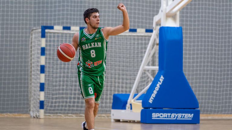 Юношата на Балкан Ботевград Здравко Христов няма да защитава емблемата