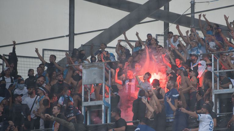 УЕФА започна дисциплинарни производства срещу Айнтрахт Франкфурт и Олимпик Марсилия