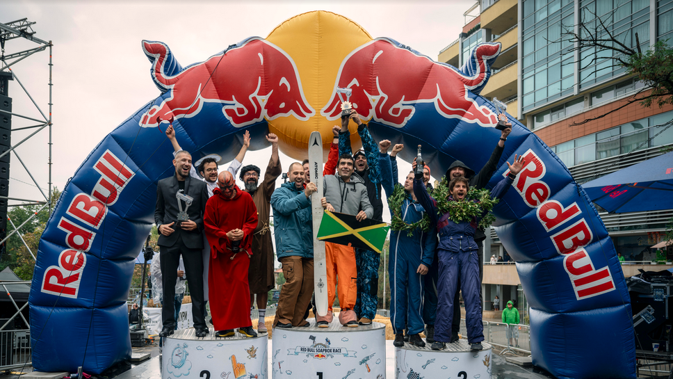 Триумф за Амадео, Бе! на Red Bull Soapbox Race