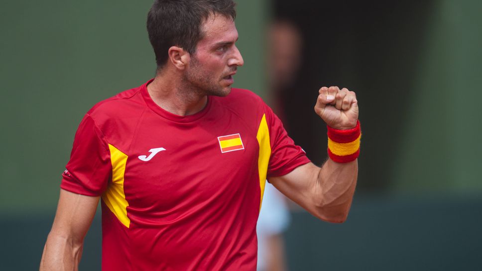 Испания направи обрат срещу Дания и стана последният финалист в