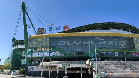 "Жозе Алваладе" се готви за звездния мач с Ицо и Бала