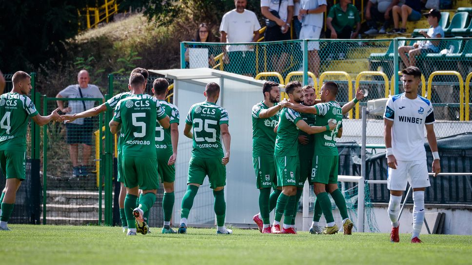 В мач от поредния кръг на българската Втора лига Пирин