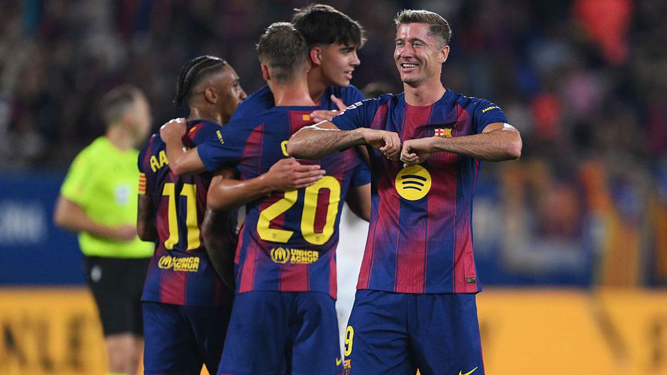 Барселона отново разпиля любимата жертва Валенсия в първото си домакинство за сезона