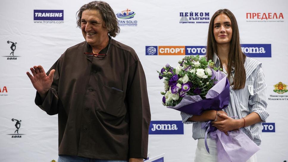 Георги Помашки пред Sportal.bg: С Виктория започваме да работим сериозно, бъдещето е на Божидар