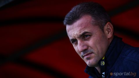  В Ботев обсъждали няколко български имена за нов треньор 