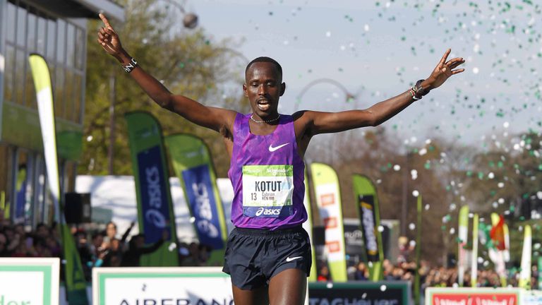 Победителят от маратона на Хамбург Киприан Котут вярва че може