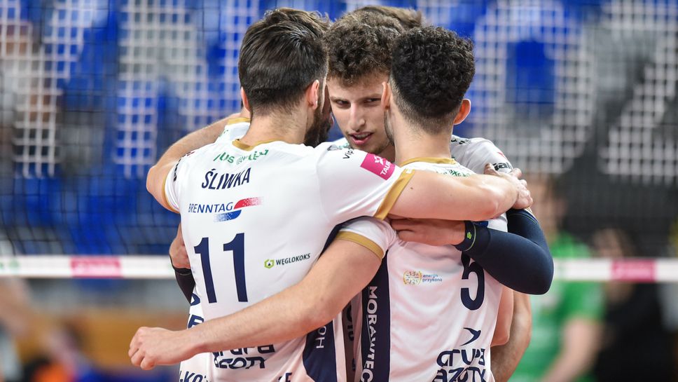 Денис Карягин отново в игра, ЗАКСА с трета победа в Полша