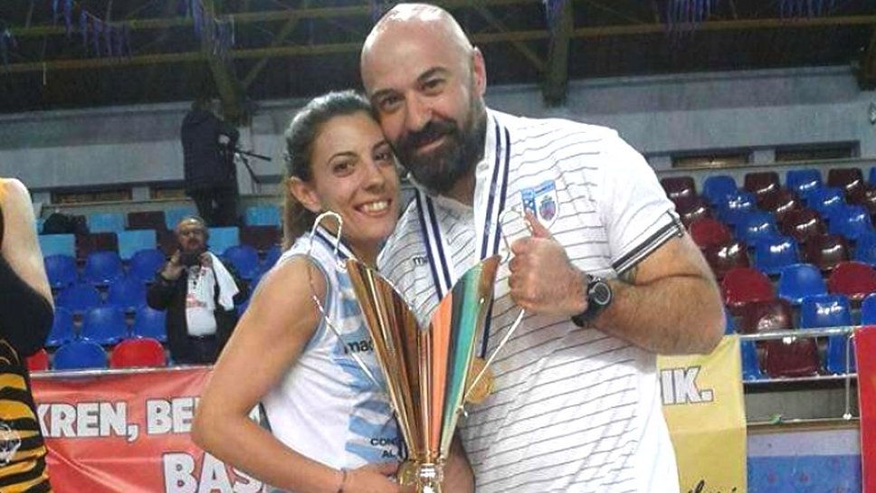 Йоле Кадеду: Волейболът ми липсваше, прекрасно е, че семейството ни се събра в Бургас